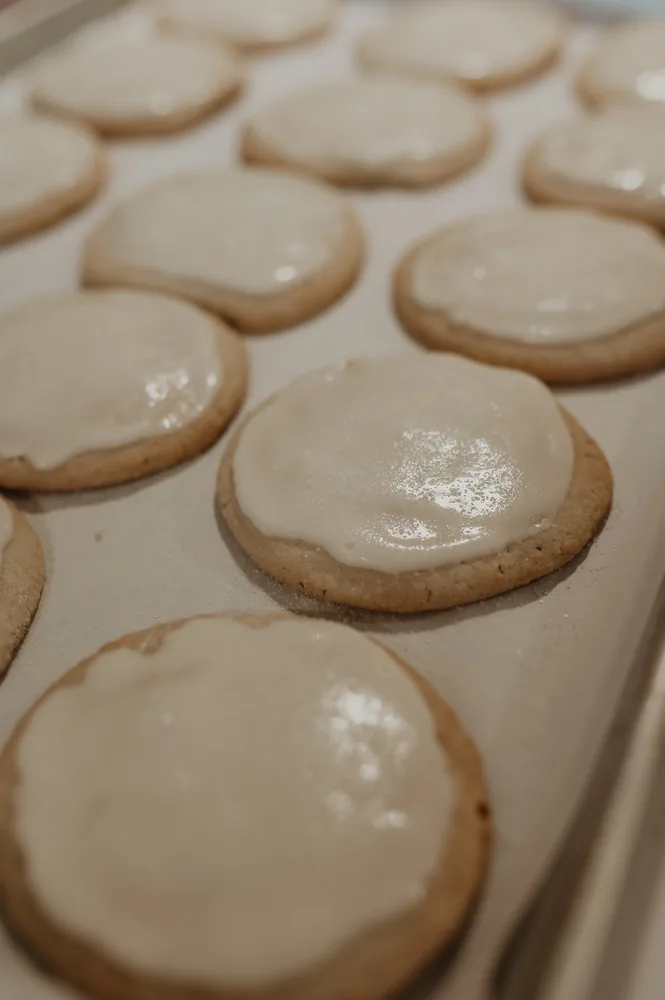 A tray of iced cookies